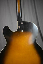 Load image into Gallery viewer, 1959 Harmony H54 Rocket