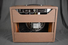 Load image into Gallery viewer, 1961 Fender Princeton Brown 6G2