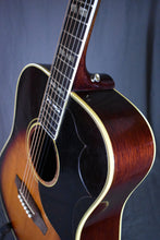 Load image into Gallery viewer, 1963 Gibson SJ Southern Jumbo
