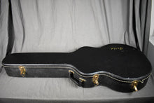 Load image into Gallery viewer, 1966 Guild Starfire V