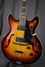 Load image into Gallery viewer, 1966 Guild Starfire V