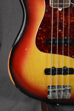 Load image into Gallery viewer, 1970 Fender Jazz Bass