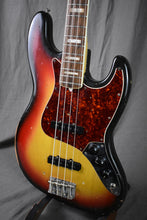 Load image into Gallery viewer, 1970 Fender Jazz Bass