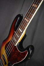 Load image into Gallery viewer, 1970 Fender Jazz Bass