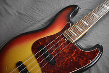 Load image into Gallery viewer, 1970 Fender Jazz Bass