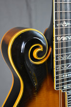 Load image into Gallery viewer, 1970s Gibson F-5