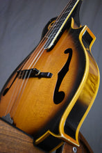 Load image into Gallery viewer, 1970s Gibson F-5