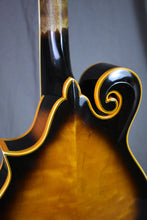 Load image into Gallery viewer, 1970s Gibson F-5