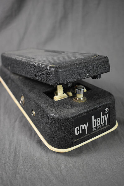 1970s Jen Cry Baby Super 250.422 (White Fasel)