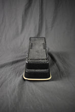 Load image into Gallery viewer, 1970s Jen Cry Baby Super 250.422 (White Fasel)