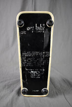 Load image into Gallery viewer, 1970s Jen Cry Baby Super 250.422 (White Fasel)