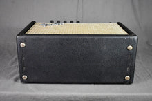 Load image into Gallery viewer, 1974 Fender Vibro Champ