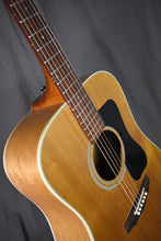 Load image into Gallery viewer, 1974 Guild G-37 Blonde