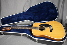 Load image into Gallery viewer, 1974 Martin D12-28