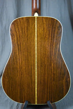 Load image into Gallery viewer, 1975 Martin D-28