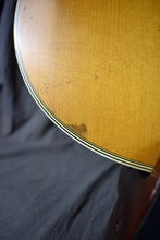 Load image into Gallery viewer, 1975 Martin D-28