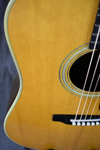 Load image into Gallery viewer, 1975 Martin D-28