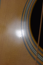 Load image into Gallery viewer, 1976 Martin D-35