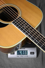 Load image into Gallery viewer, 1976 Martin D-35