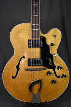 Load image into Gallery viewer, 1979 Guild X-175 Manhattan