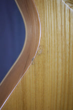 Load image into Gallery viewer, 1979 Washburn Falcon Natural