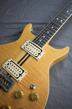 Load image into Gallery viewer, 1979 Washburn Falcon Natural
