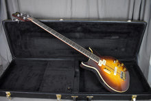 Load image into Gallery viewer, 1980 Washburn Vulture II Bass