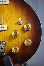 Load image into Gallery viewer, 1980 Washburn Vulture II Bass