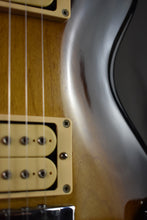 Load image into Gallery viewer, 1981 Westbury Deluxe