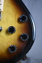 Load image into Gallery viewer, 1981 Westbury Deluxe