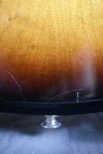 Load image into Gallery viewer, 1981 Westbury Deluxe