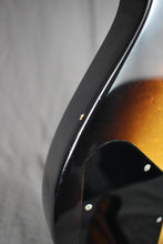 Load image into Gallery viewer, 1981 Westbury Deluxe