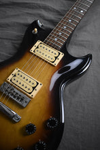 Load image into Gallery viewer, 1981 Westbury Deluxe