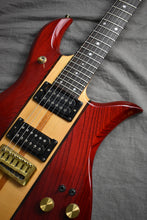Load image into Gallery viewer, 1985 Quest Stereo Guitar
