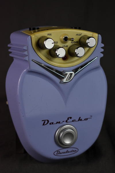 dan echo pedal 2002 Danelectro DE-1 Dan-Echo – Telluride Music Co