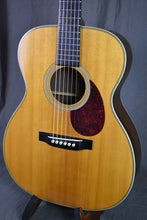 Load image into Gallery viewer, 1998 Martin OM-28VR