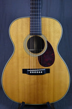 Load image into Gallery viewer, 1998 Martin OM-28VR