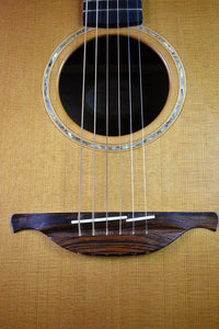 2000 Lowden O-23 Cedar/Walnut