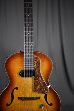 Load image into Gallery viewer, 2020s Godin 5th Avenue Kingpin P90