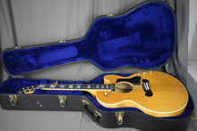 Load image into Gallery viewer, 2001 Gibson J-190 EC Natural