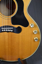 Load image into Gallery viewer, 2001 Gibson J-190 EC Natural