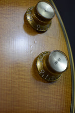 Load image into Gallery viewer, 2001 Gibson J-190 EC Natural