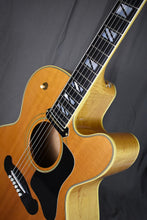 Load image into Gallery viewer, 2001 Gibson J-190 EC Natural