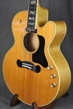 Load image into Gallery viewer, 2001 Gibson J-190 EC Natural