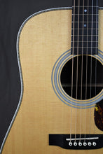 Load image into Gallery viewer, 2002 Martin HD-28