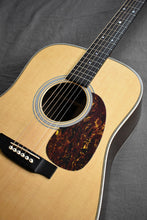 Load image into Gallery viewer, 2002 Martin HD-28