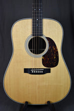 Load image into Gallery viewer, 2002 Martin HD-28