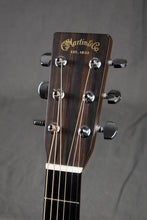 Load image into Gallery viewer, 2002 Martin HD-28
