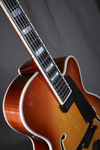 Load image into Gallery viewer, 2004 Buscarino Monarch