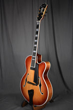 Load image into Gallery viewer, 2004 Buscarino Monarch